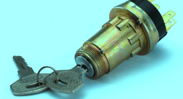 Описание замка зажигания, его подключение, установка и демонтаж своими руками
