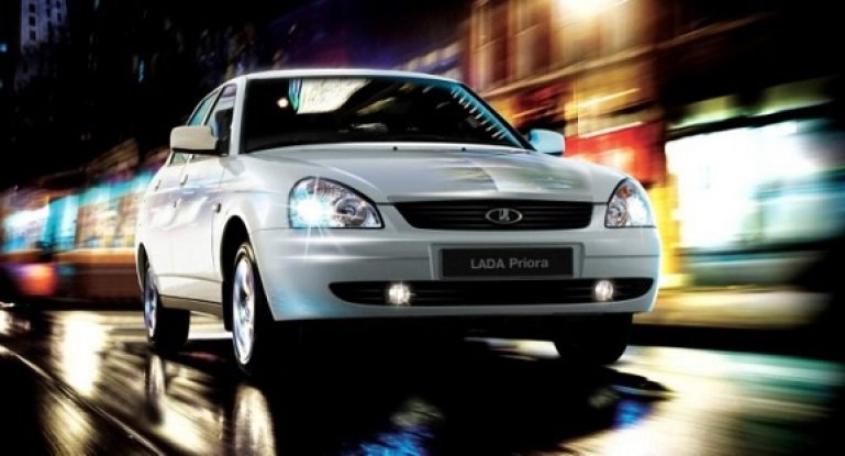 Инструкция по замене фар и регулировке их света на автомобиле Lada Priora