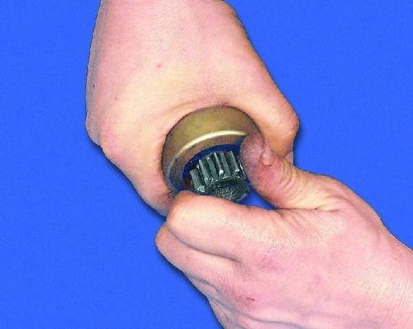 Ремонт стартера автомобиля ВАЗ 2109 своими руками: рекомендации и видео