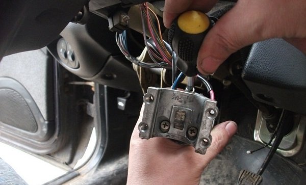 Обзор системы зажигания Chevrolet Niva (замка и других элементов), выставление зажигания