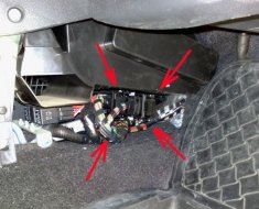 Описание работы ЭБУ на автомобилях Lada Kalina, Granta и Priora, руководство по замене