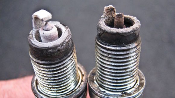 Нет искры на свече зажигания и другие неисправности деталей, их устранение