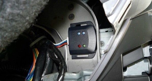 Почему сигнализации срабатывает сама по себе и как решить эту проблему? Почему сигнализации срабатывает сама по себе и как решить эту проблему?