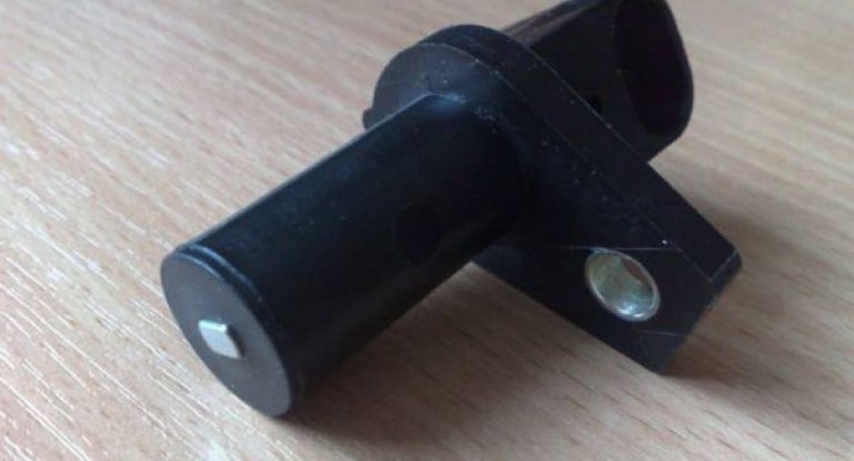 Инструкция, где находится, как проверить и заменить датчик коленвала ВАЗ 2110