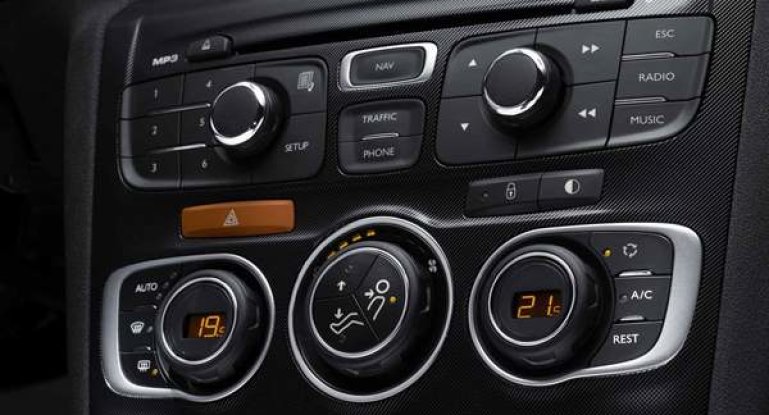 Отличия кондиционера и климат-контроля, дельные рекомендации по выбору