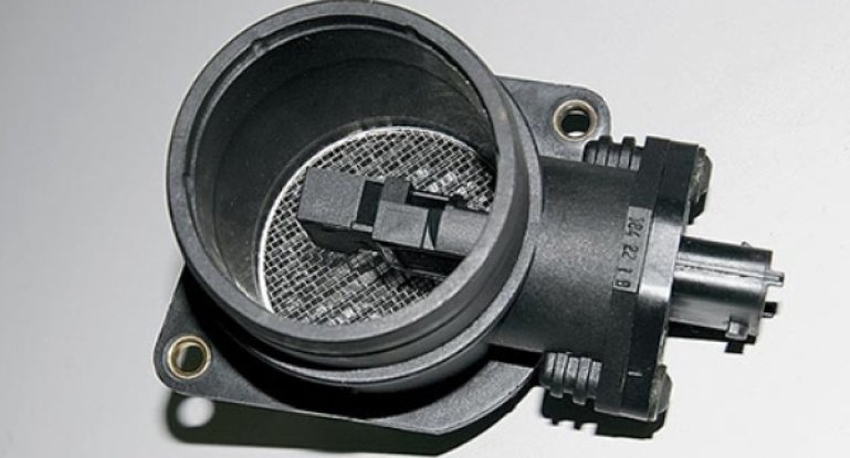 ДМРВ на ВАЗ 2114: особенности работы, диагностики и чистки датчика своими руками