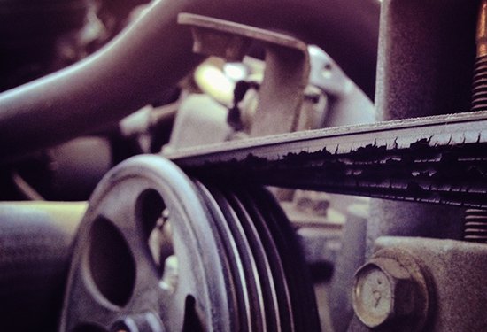 Характеристика ремня генератора, инструкция по его проверке и замене Характеристика ремня генератора, инструкция по его проверке и замене