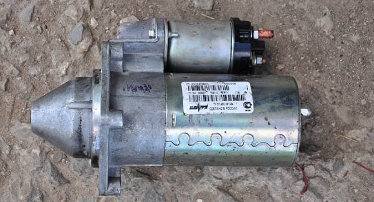 Почему стартер крутит, но не крутит двигатель, что делать в такой ситуации?