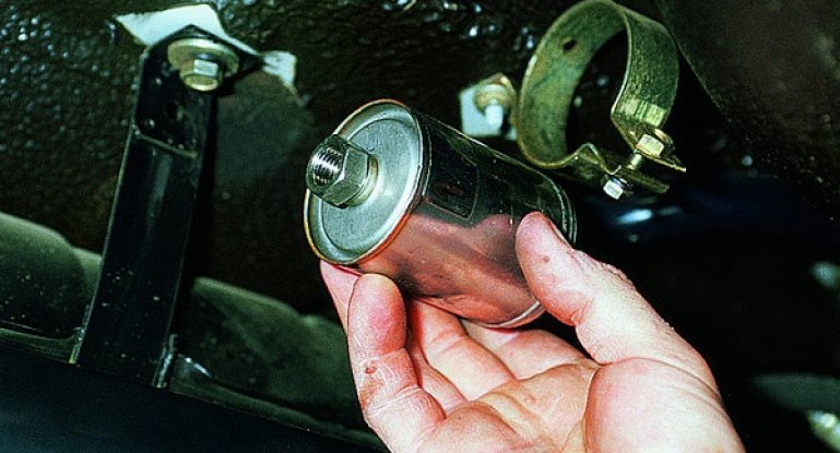 Подробная инструкция по замене фильтра тонкой очистки топлива: особенности