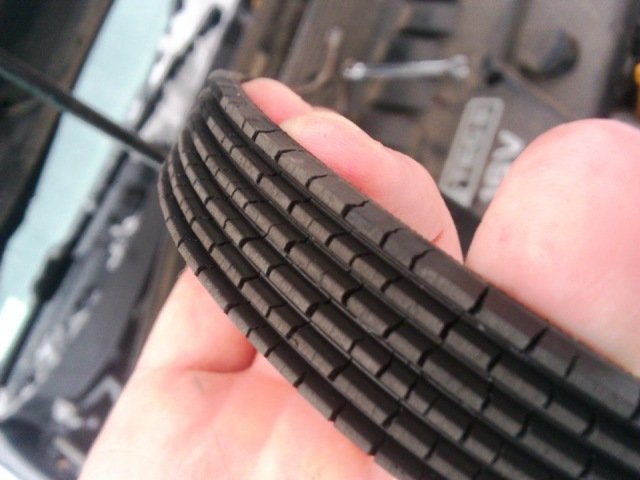 Практическое руководство по замене ремня генератора, признаки его износа Практическое руководство по замене ремня генератора, признаки его износа