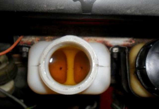 Инструкция, как прокачать сцепление на ВАЗ 2106: инструментарий и этапы Инструкция, как прокачать сцепление на ВАЗ 2106: инструментарий и этапы