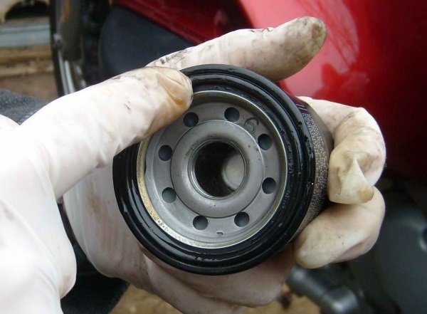 Инструкция, как выбрать и заменить масляный фильтр на Hyundai Accent Инструкция, как выбрать и заменить масляный фильтр на Hyundai Accent