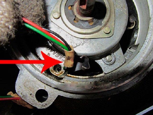 Полное руководство по замене датчика Холла на автомобиле ВАЗ 2109 Полное руководство по замене датчика Холла на автомобиле ВАЗ 2109