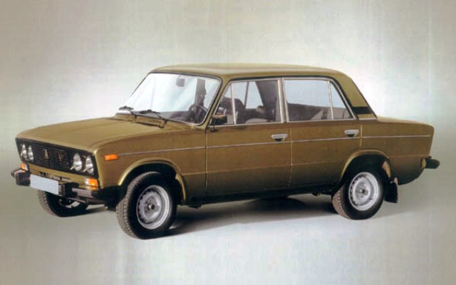 Пошаговая замена сальника коленвала на автомобиле ВАЗ 2106 своими руками Пошаговая замена сальника коленвала на автомобиле ВАЗ 2106 своими руками