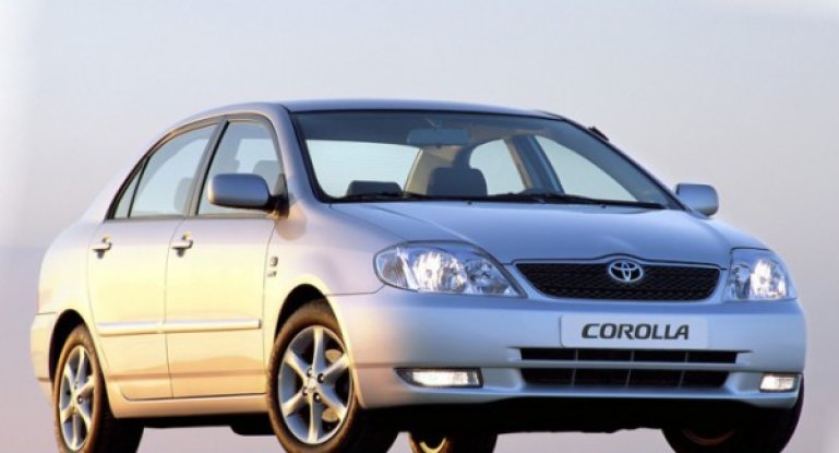 Описание воздушного фильтра Toyota Corolla: инструкция по замене с фото