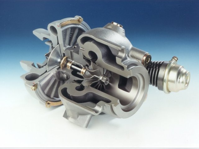 Cколько масла в двигателе должно быть: советы, фото- и видеообзор