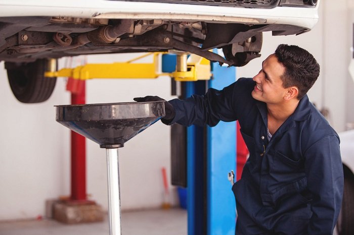 Замена масла в двигателе Рено Логан: пошаговая инструкция и фото Замена масла в двигателе Рено Логан: пошаговая инструкция и фото