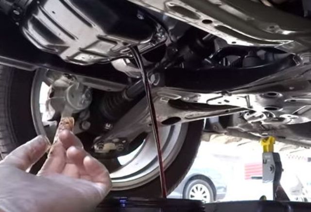 Как заменить масляный фильтр Тойота Королла: пошаговая инструкция и фото Как заменить масляный фильтр Тойота Королла: пошаговая инструкция и фото