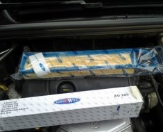 Замена воздушного фильтра на Peugeot 308: инструкции, фото и видео