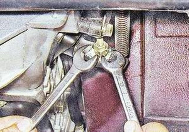 Как регулировать педали сцепления на авто ВАЗ 2107: инструкции и видео Как регулировать педали сцепления на авто ВАЗ 2107: инструкции и видео