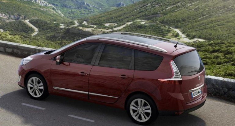 Процесс замены воздушного фильтра на Renault Scenic 3 (дизель): фото и видео