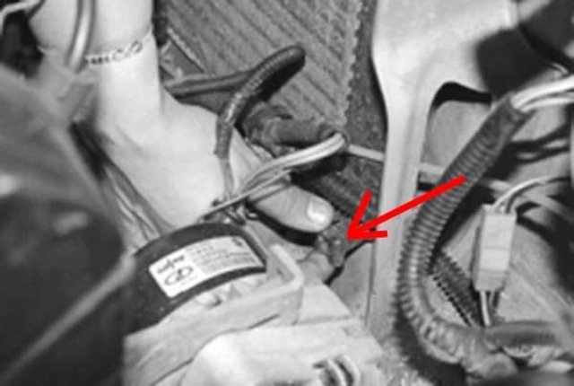 Как выбрать, слить и заменить тосол на ВАЗ 2114: фотообзор и видео Как выбрать, слить и заменить тосол на ВАЗ 2114: фотообзор и видео