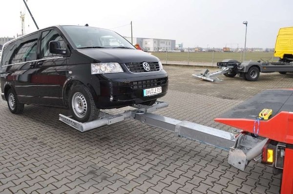 Что необходимо знать водителю при буксировке автомобиля с АКПП: правила