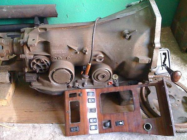 Преимущества и недостатки Mercedes Gelandewagen Преимущества и недостатки Mercedes Gelandewagen