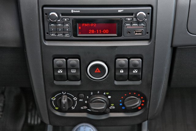 Честный обзор Lada Largus. Преимущества и недостатки французского родственника Честный обзор Lada Largus. Преимущества и недостатки французского родственника