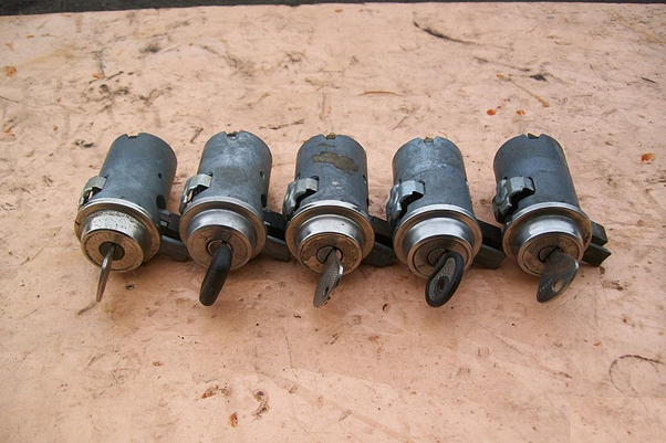 Ремонт ВАЗ 2101: замок зажигания