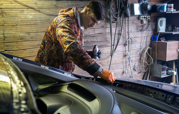 Ремонт лобового стекла автомобиля ВАЗ