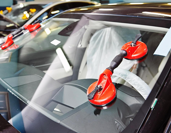 Ремонт лобового стекла автомобиля ВАЗ