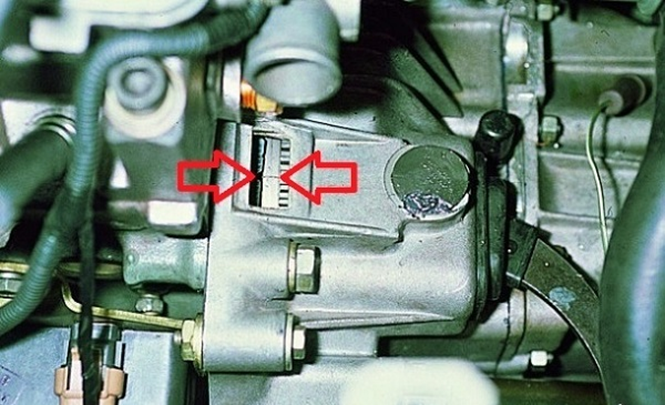 Самостоятельно меняем ремень ГРМ на ВАЗ 2108 в гаражных условиях