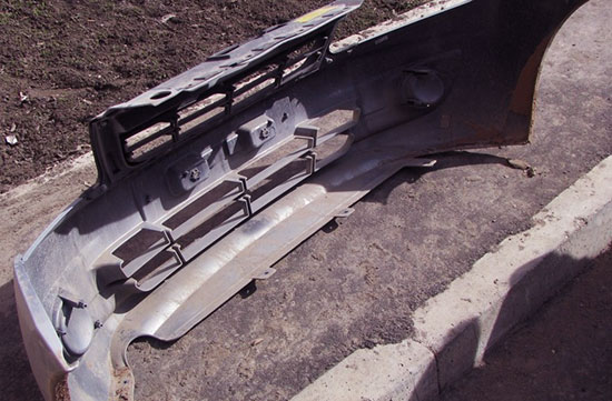 Как демонтировать переднее крыло Lada Granta