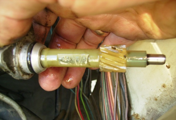 Неполадки со спидометром на «Девятке»: диагностика и ремонт