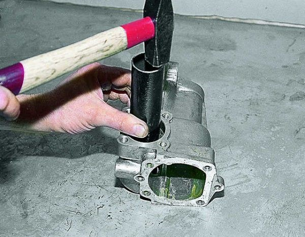 Изучаем и ремонтируем рулевой редуктор «Шестерки»