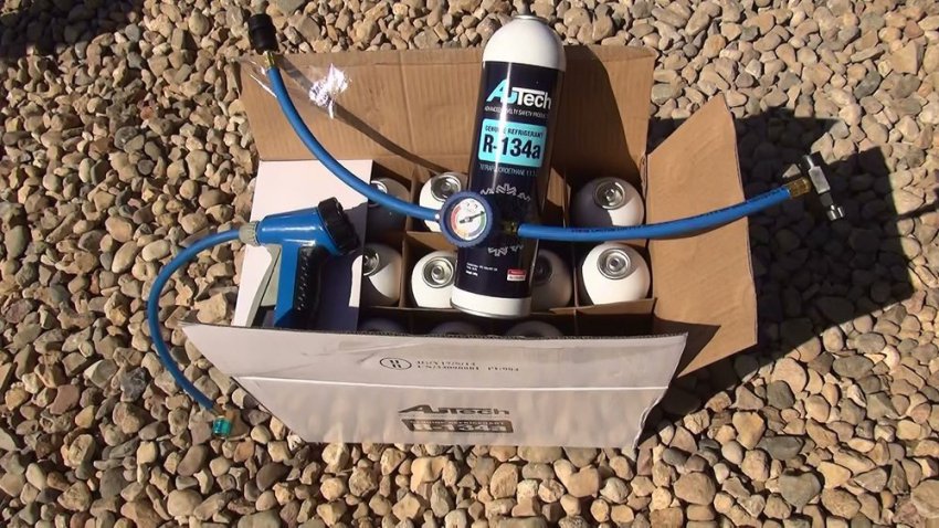 Оборудование для заправки и чистки автокондиционеров в условиях гаража