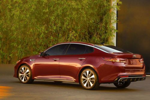 Седан Optima GT – новинка от KIA Седан Optima GT – новинка от KIA