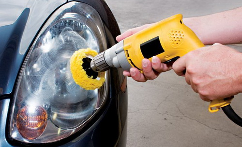 Как и чем отполировать пластиковые фары в домашних условиях
