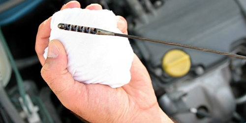 Как правильно проверить уровень масла в АКПП (коробке автомат) Как правильно проверить уровень масла в АКПП (коробке автомат)