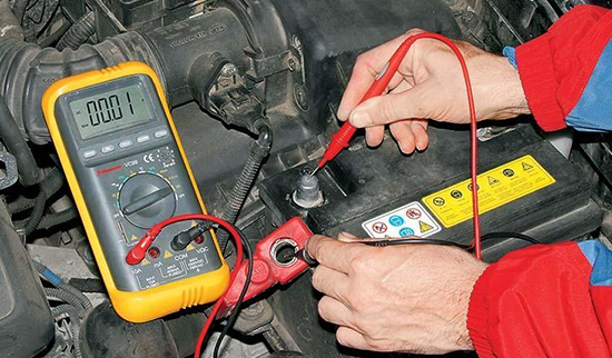 Как проверить утечку тока на автомобиле мультиметром и устранить