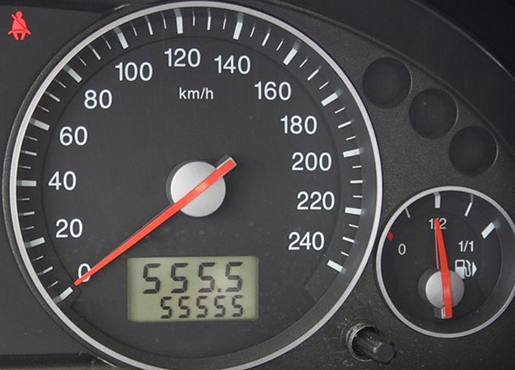 Как узнать реальный пробег автомобиля по VIN коду и через диагностический разъем