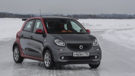 Компактные автомобили для женщин - малогабаритные, небольшие