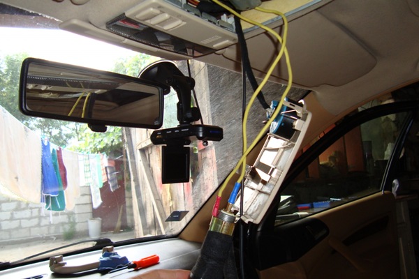 Обзор видеорегистраторов Mio MiVue 688 и других моделей: инструкция по эксплуатации и отзывы