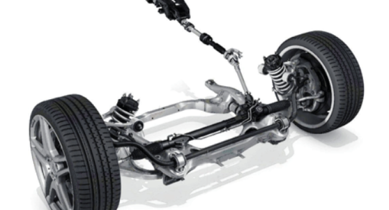 При повороте руля слышен гул гидроусилителя: почему гудит и свистит ГУР на холодную и на горячую, что делать?