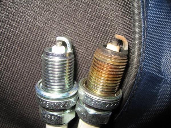 Замена свечей зажигания в автомобиле: когда, как часто, зачем и через какой срок и интервал менять? Замена свечей зажигания в автомобиле: когда, как часто, зачем и через какой срок и интервал менять?