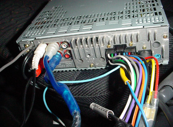 Как подключить магнитолу в машине: схема подключения, как подсоединить провода и запитать от сети