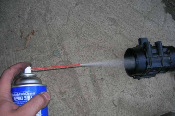 Что такое ДМРВ (датчик массового расхода воздуха) в машине: принцип работы устройства и фото Что такое ДМРВ (датчик массового расхода воздуха) в машине: принцип работы устройства и фото