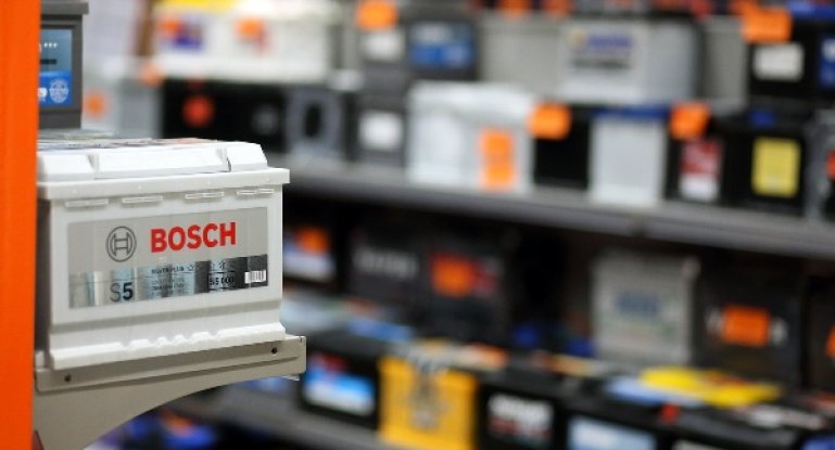 Что такое аккумуляторы для автомобиля, какие бывают типы и виды АКБ и как выбрать батарею?