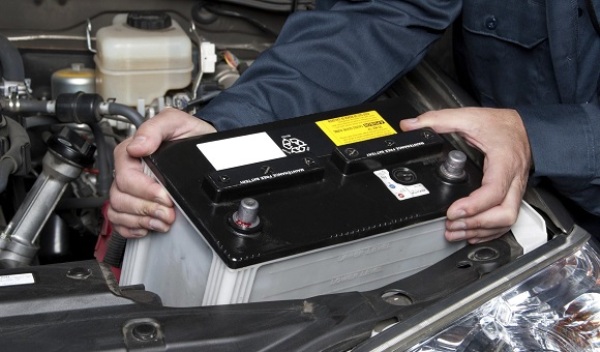 Что такое аккумуляторы для автомобиля, какие бывают типы и виды АКБ и как выбрать батарею?